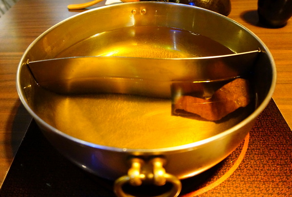 食藝 日式創意料理&涮涮鍋：【台北．信義區】食藝－『美學藝術風．精緻涮涮鍋』