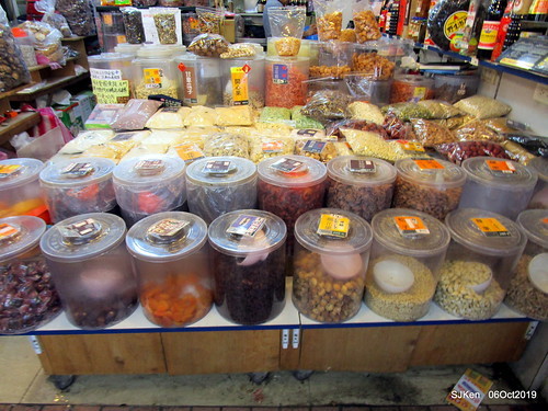 Record of the last day of 38 year-old history Nangmeng traditional food & clothes market , Taipei, Taiwan, SJKen, Oct 6, 2019