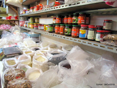 Record of the last day of 38 year-old history Nangmeng traditional food & clothes market , Taipei, Taiwan, SJKen, Oct 6, 2019