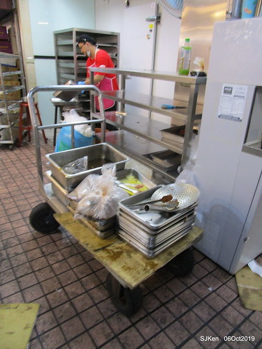 Record of the last day of 38 year-old history Nangmeng traditional food & clothes market , Taipei, Taiwan, SJKen, Oct 6, 2019