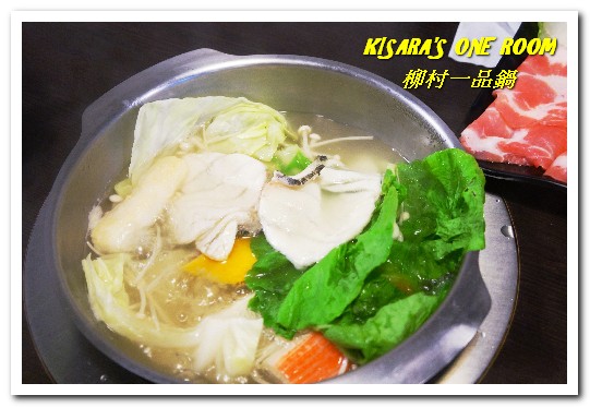 柳村一品鍋：松山鴛鴦鍋．Q彈龍膽石斑與雙倍肉品的邂逅──柳村一品鍋