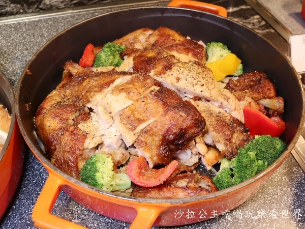 西華飯店B-one自助餐廳：台北吃到飽/德國美食節『西華飯店B-one』Buffet/柏克金鮮釀生啤無限暢飲/異國料理/捷運中山國中站