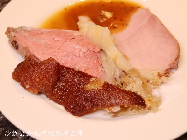 西華飯店B-one自助餐廳：台北吃到飽/德國美食節『西華飯店B-one』Buffet/柏克金鮮釀生啤無限暢飲/異國料理/捷運中山國中站
