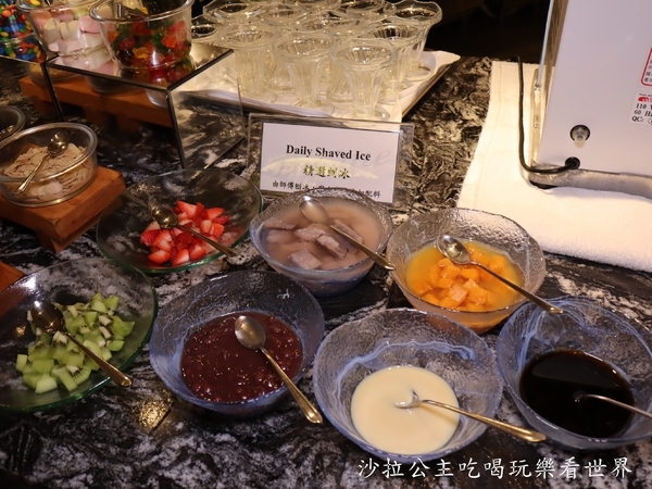 西華飯店B-one自助餐廳：台北吃到飽/德國美食節『西華飯店B-one』Buffet/柏克金鮮釀生啤無限暢飲/異國料理/捷運中山國中站