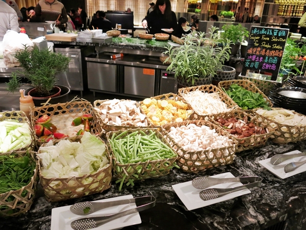 西華飯店-B ONE自助餐廳：【捷運中山國中】年末就是要吃大餐犒賞自己！—西華飯店B-one自助餐廳