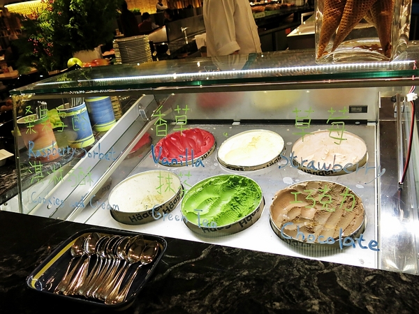 西華飯店-B ONE自助餐廳：【捷運中山國中】年末就是要吃大餐犒賞自己！—西華飯店B-one自助餐廳