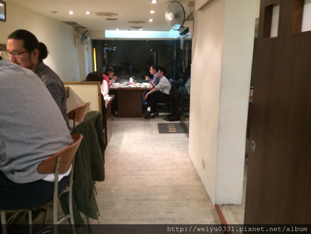 信義圈商區平價美食、市政府站巷弄小火鍋－《饌神涮涮鍋》香噴噴好味道！