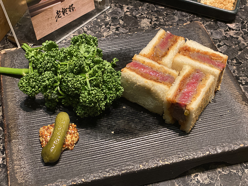 A5日本和牛炸牛排三明治