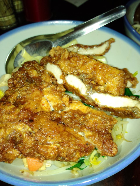 厚道排骨飯♥廟口厚道鶯歌老街美食♥遊記