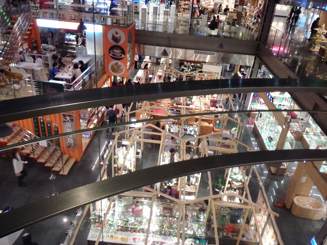 厚道排骨飯♥廟口厚道鶯歌老街美食♥遊記