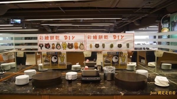 立德國父紀念館 cafe83餐廳:【台北 東區/國父記念館】【立德Café 83餐廳】高CP值,500元吃到飽,現切牛排、火腿、海鮮吃不停(價位)