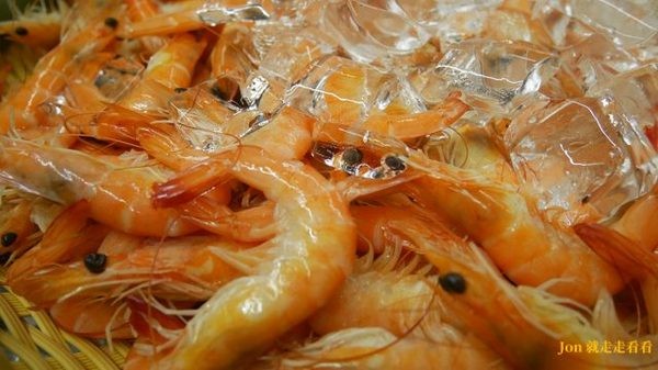 立德國父紀念館 cafe83餐廳:【台北 東區/國父記念館】【立德Café 83餐廳】高CP值,500元吃到飽,現切牛排、火腿、海鮮吃不停(價位)