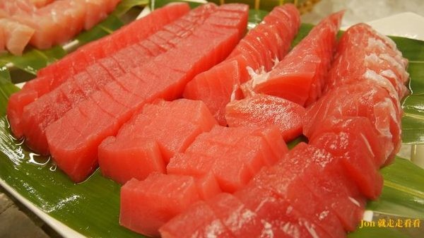 立德國父紀念館 cafe83餐廳:【台北 東區/國父記念館】【立德Café 83餐廳】高CP值,500元吃到飽,現切牛排、火腿、海鮮吃不停(價位)