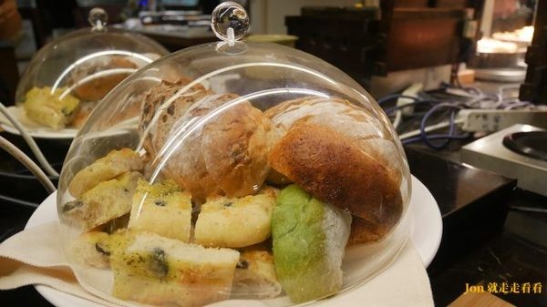 立德國父紀念館 cafe83餐廳:【台北 東區/國父記念館】【立德Café 83餐廳】高CP值,500元吃到飽,現切牛排、火腿、海鮮吃不停(價位)