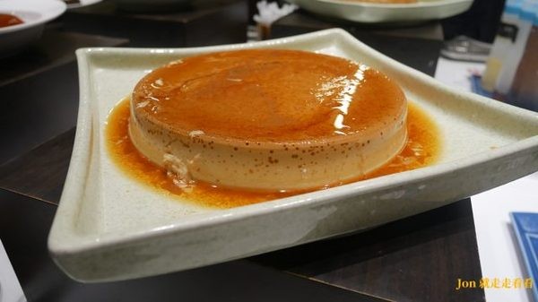 立德國父紀念館 cafe83餐廳:【台北 東區/國父記念館】【立德Café 83餐廳】高CP值,500元吃到飽,現切牛排、火腿、海鮮吃不停(價位)