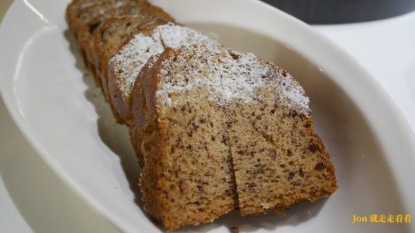 立德國父紀念館 cafe83餐廳:【台北 東區/國父記念館】【立德Café 83餐廳】高CP值,500元吃到飽,現切牛排、火腿、海鮮吃不停(價位)