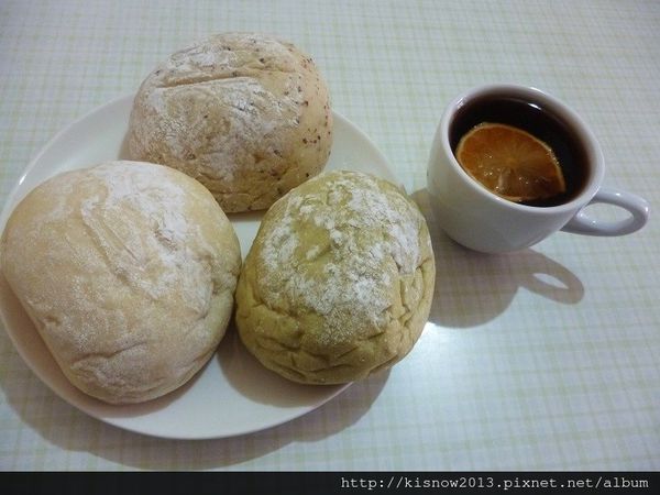 哈肯舖：外層柔軟,內餡細緻--哈肯舖手感烘焙信義店雪人新品試吃体驗心得