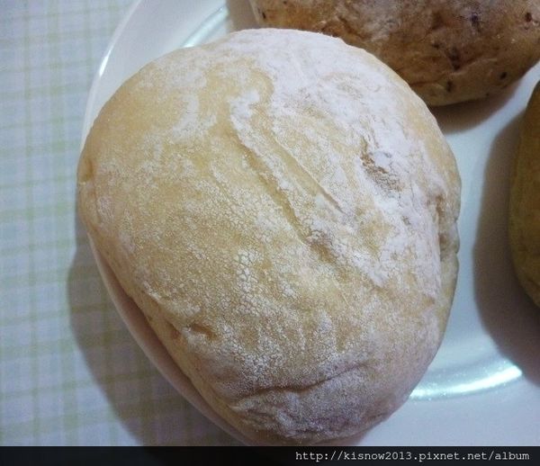 哈肯舖：外層柔軟,內餡細緻--哈肯舖手感烘焙信義店雪人新品試吃体驗心得