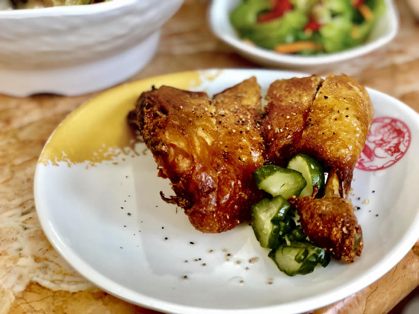 [台北大安] 想念死的君悅排骨香酥肉多汁 / 雞腿皮脆嫩又好吃 / 排骨飯雞腿飯 / 便當推薦 / 午餐晚餐