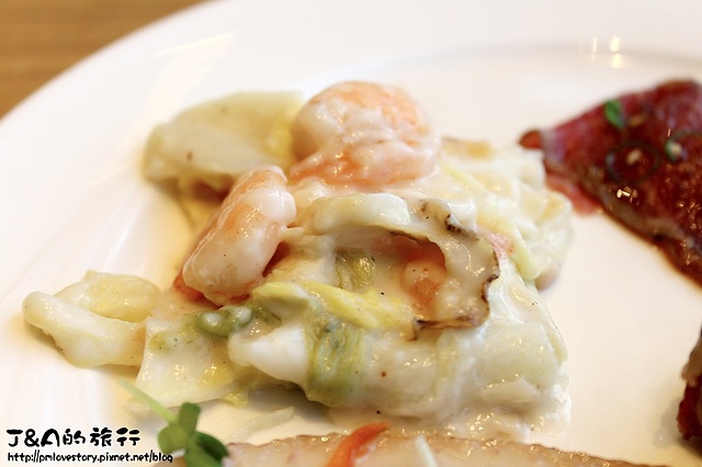 【捷運市政府】饗食天堂 信義店--多種異國料理吃到飽，滿足你多樣化的選擇~