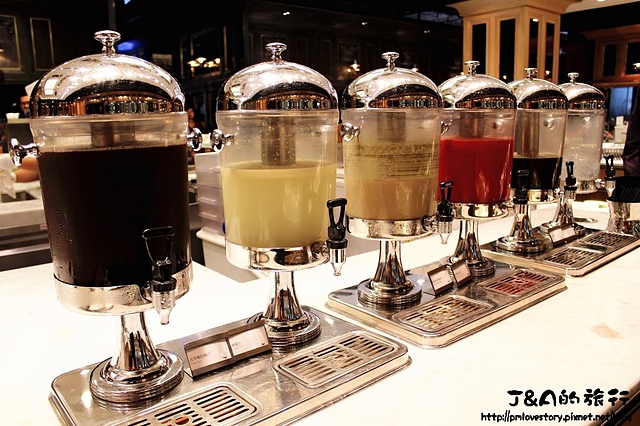 【捷運市政府】饗食天堂 信義店--多種異國料理吃到飽，滿足你多樣化的選擇~