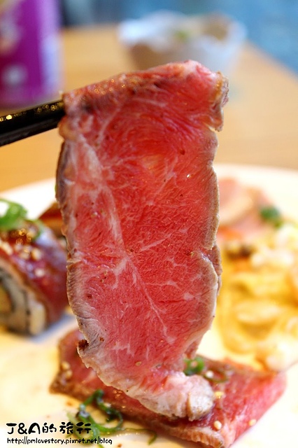 【捷運市政府】饗食天堂 信義店--多種異國料理吃到飽，滿足你多樣化的選擇~