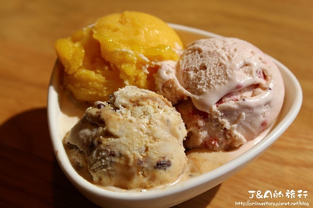 【捷運市政府】饗食天堂 信義店--多種異國料理吃到飽，滿足你多樣化的選擇~