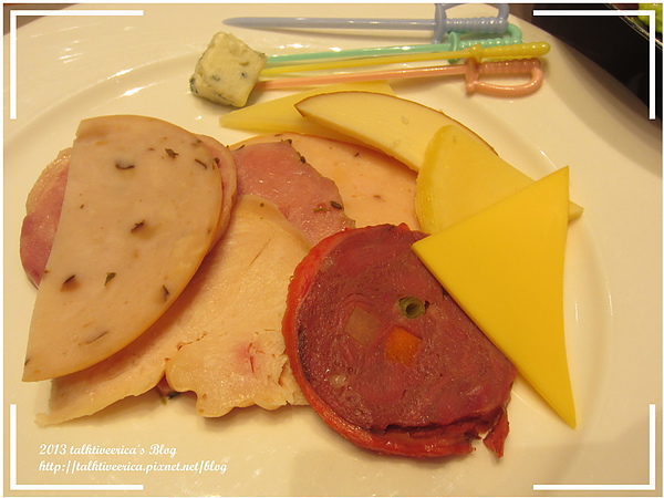 『呷』「信義區」☆饗食天堂☆ 吃到肚撐連甜點也不想放過