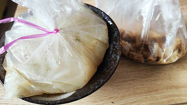 【台北美食】信維市場米粉湯｜大安捷運站附近最受歡迎的米粉湯