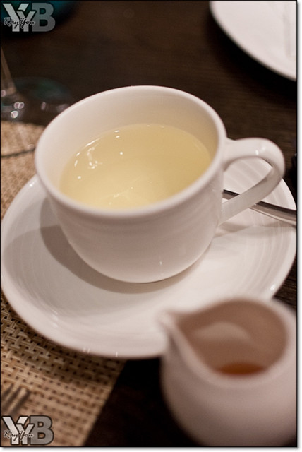 [廣宣] FIJI Water 天然深層礦物水‧夏日美膚小餐會＠MONDO Ristonrante