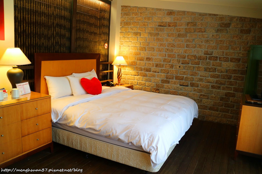 20180425_180425_0008