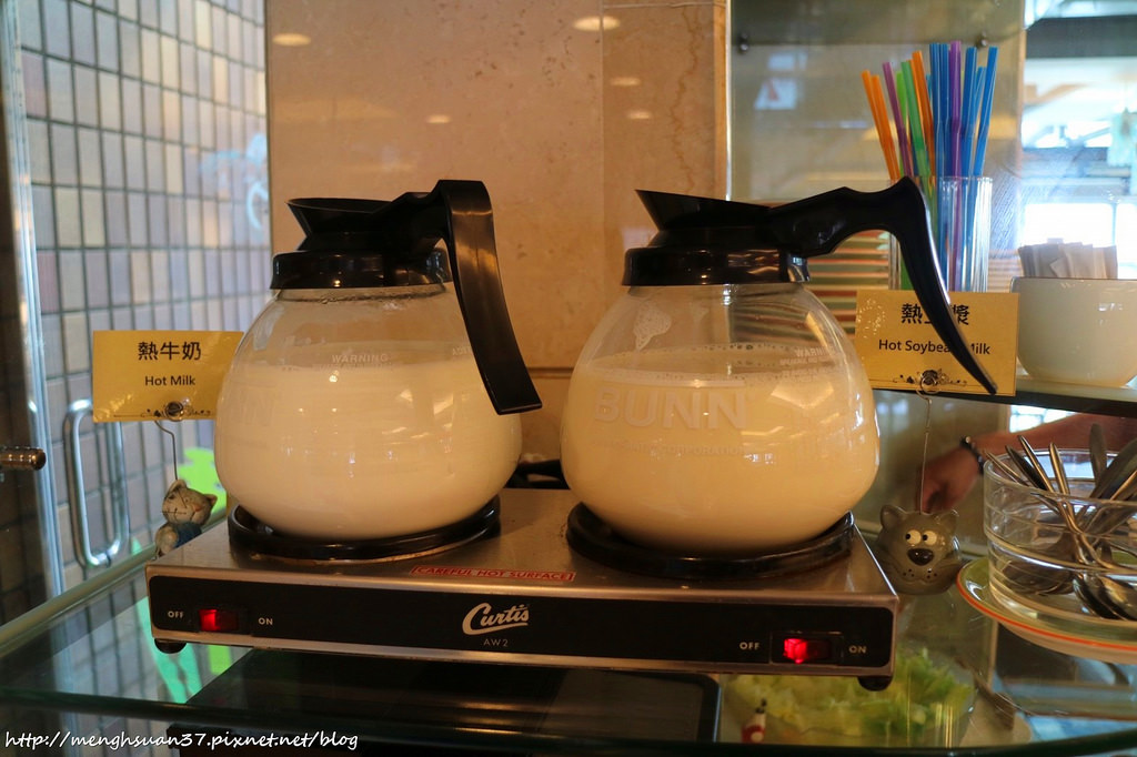 20180425_180425_0152