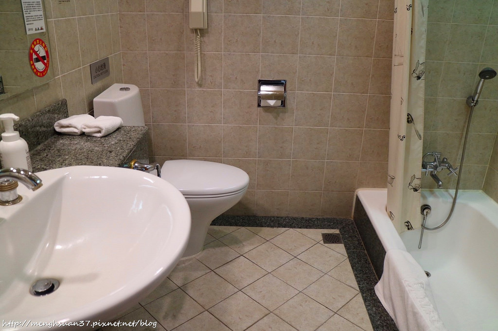 20180425_180425_0040