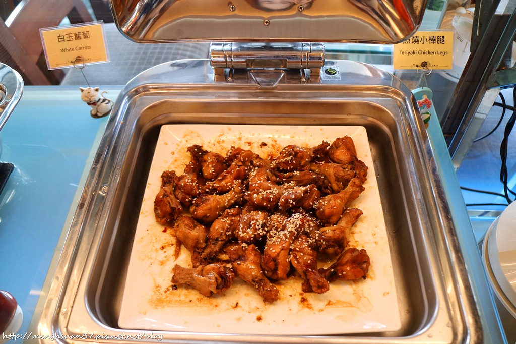 20180425_180425_0164