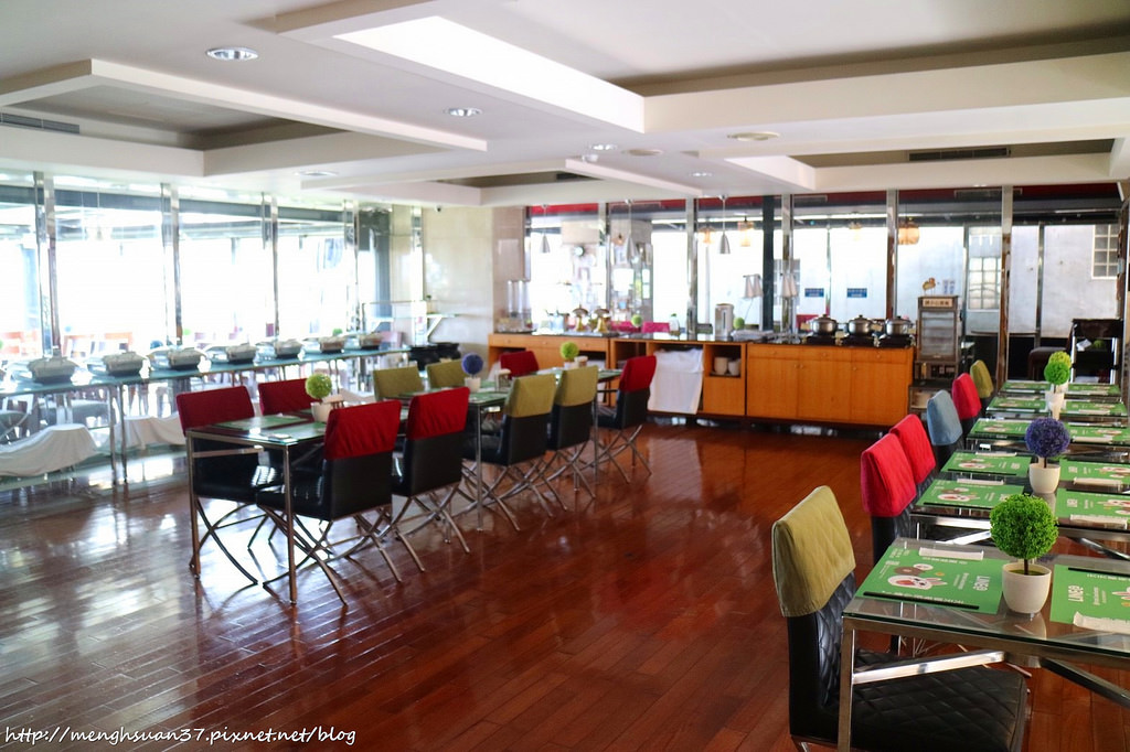 20180425_180425_0080