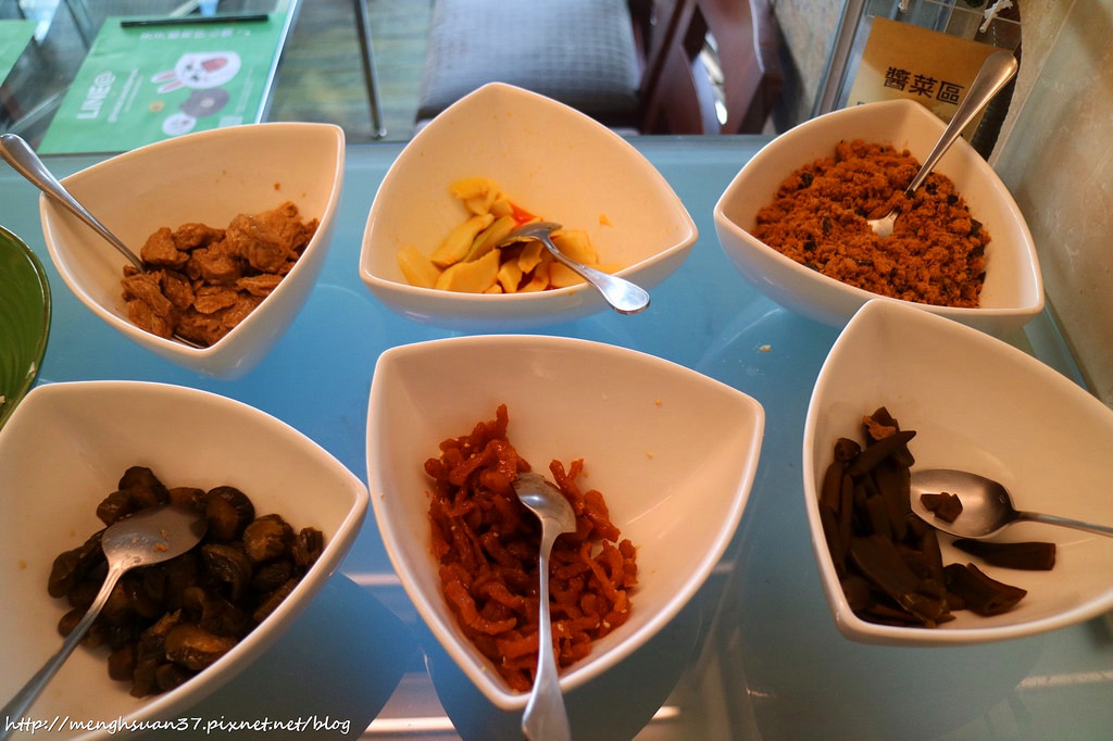 20180425_180425_0148