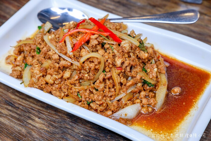 台北市大安區【臨江街夜市美食】銀泰小館，台北泰式料理餐廳推薦