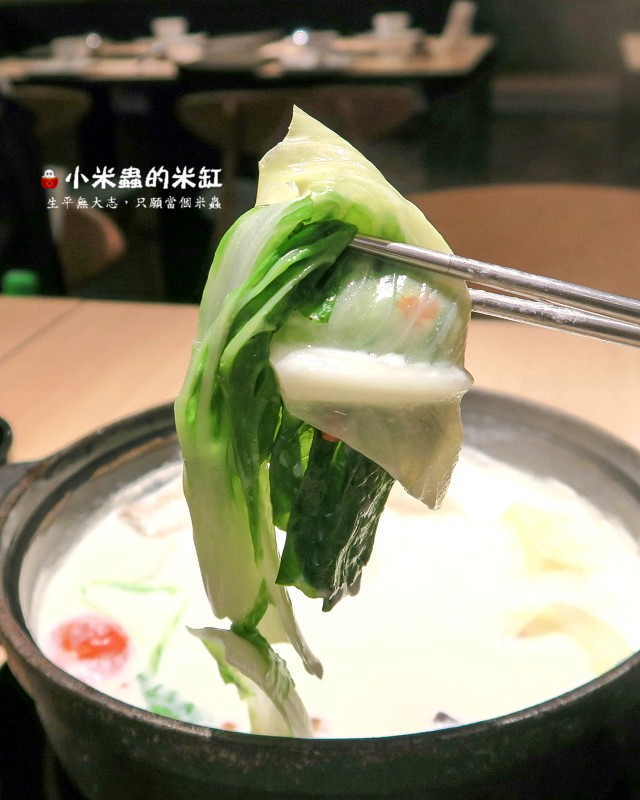 【捷運忠孝敦化站】聚北海道昆布鍋-台北誠品敦南店~熱呼呼的北海道牛奶鍋，冬季限定!