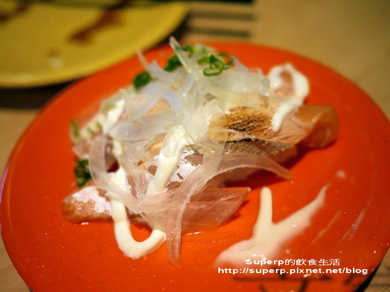 [餐廳食記]台北SOGO復興館樓下的中與志迴轉壽司