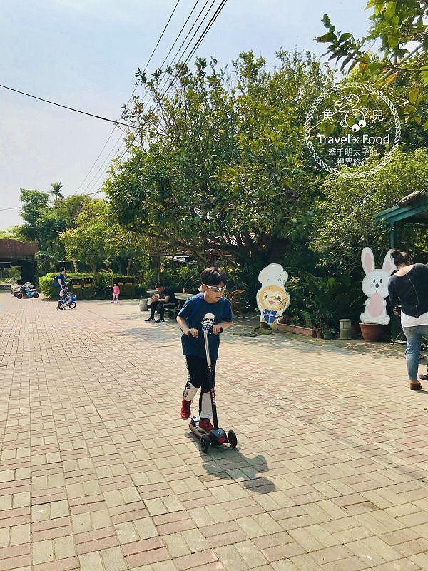 春來ㄌㄧㄠˇ，戲水、釣蝦、小火車，古早童玩玩一輪，活力健康農場控窯去！ @魚兒 x 牽手明太子的「視」界旅行