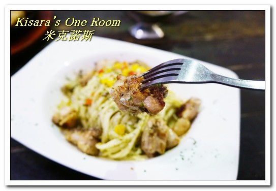 米克諾斯：師大厚切牛排．學生最愛高CP自助吧排餐希臘風情餐廳──米克諾斯