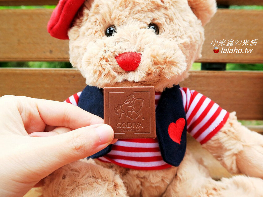 GODIVA限量「情人節小熊連5顆裝巧克力禮盒」