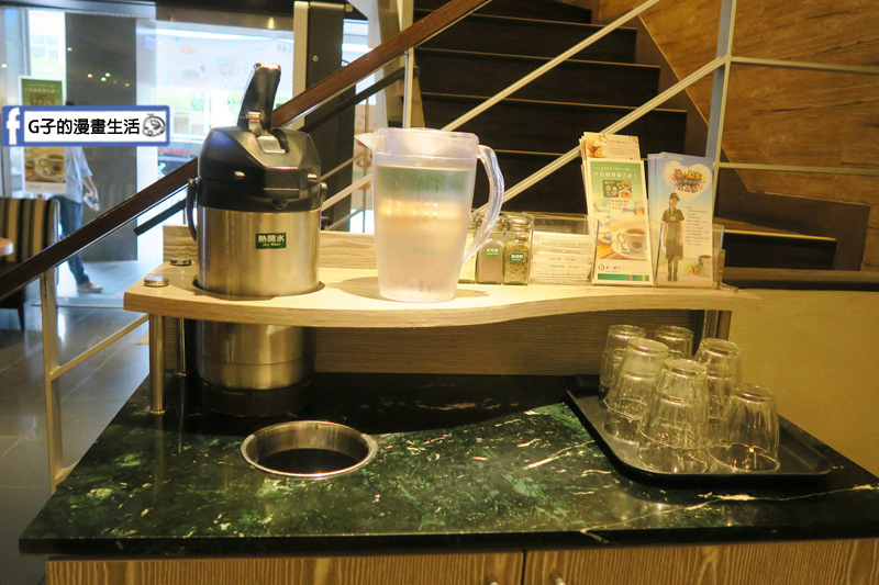 丹堤咖啡X G子的漫畫生活.下午茶咖啡甜點.焦糖瑪奇朵.摩卡咖啡.浦燒鯛魚蓋飯.10月美饌148元正餐.大安站