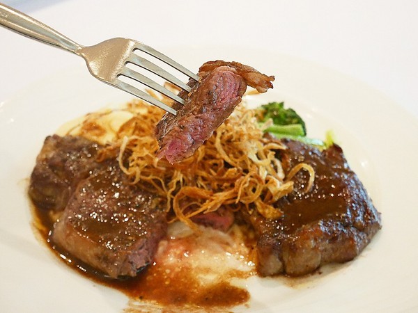 Kaffee Amadeus阿瑪迪斯咖啡館:Kaffee Amadeus阿瑪迪斯咖啡館-台北大安區咖啡館 SOGO復興館別緻景觀餐廳 餐點高水準 從頭到尾不踩雷