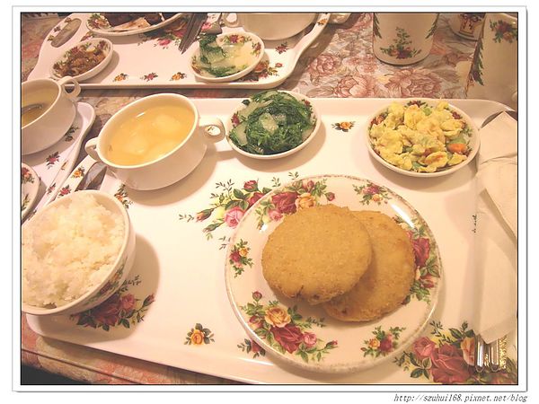 ★高雄★美國豬腳專賣店,吃得到老闆娘用心真材實料,CP值爆表的美國豬腳,五星級推薦