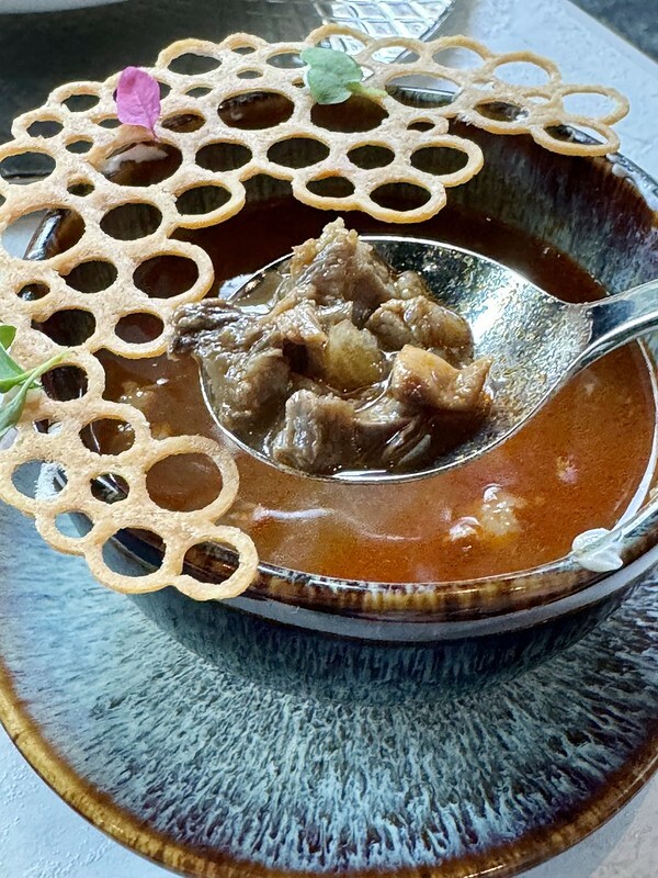 台北美食｜青庭餐廳Garden Terrace 繽紛花園景緻與歐式美饌，譜奏浪漫感官饗宴！匯集世界精選牛排，搭配自