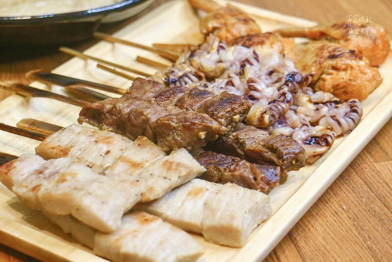 宅配美食｜加熱即食好方便！在家就能享用美味又可口的串燒宵夜～｜胡同燒肉