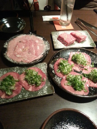 胡同燒肉一號店..........慶祝母親節