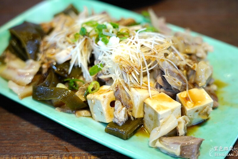 南投埔里小吃推薦「胡國雄古早麵」切仔麵 魯肉飯再訪依然爆棚。