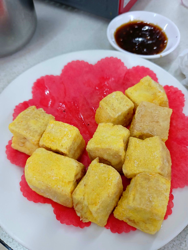 大安區美食老饕推薦！湘鼎坊經國總統御廚秘傳砂鍋魚頭，六張犁站出站就到。